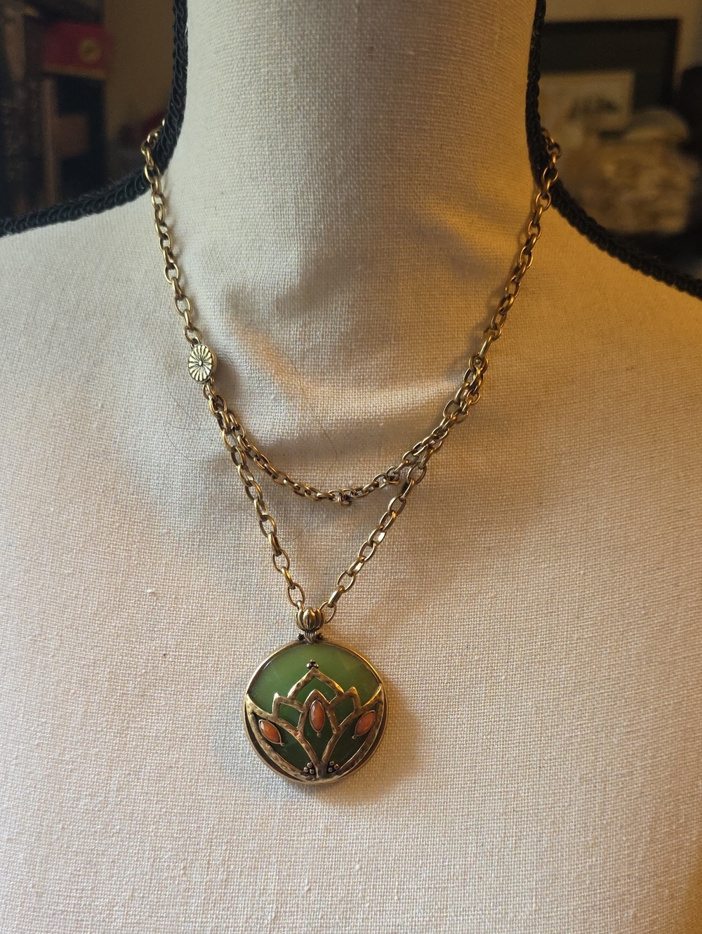 Lucky Brand Green Enamel Lotus Pendant Necklace - Gold